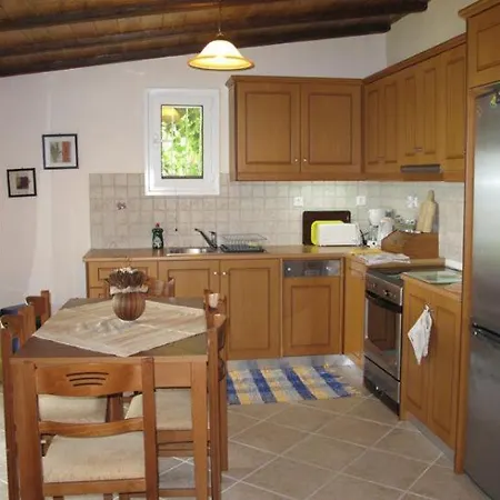 Nikatsas No 5 * Kerasá