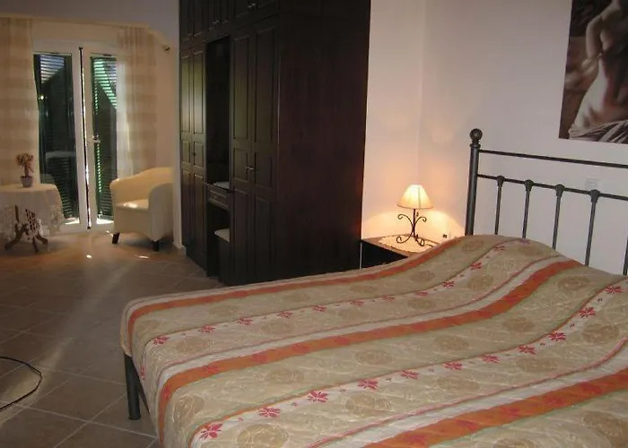 Holiday home Nikatsas No 5