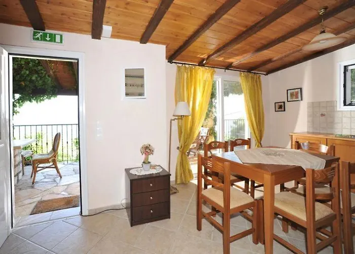 Nikatsas No 5 Ferienhaus Kerasa