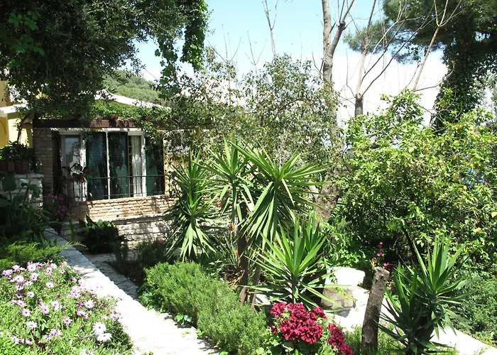 Ferienhaus Nikatsas No 5 *